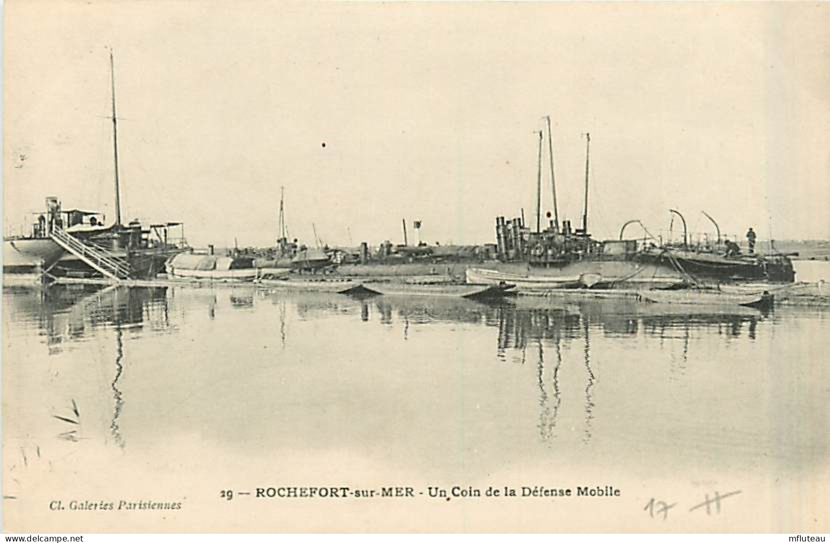 17* ROCHEFORT SUR MER  Un Coin De La Defense Mobile      MA91-0268 - Rochefort