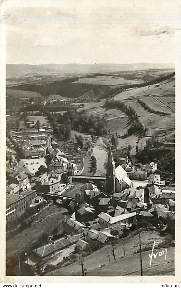 15* ST FLOUR  Le Faubourg       CPSM (petit Format)         MA91-0016 - Saint Flour