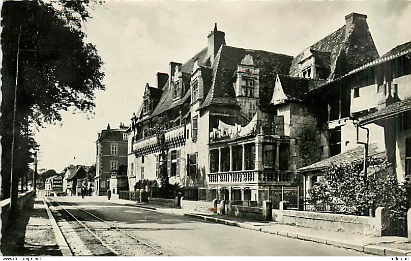 24* PERIGUEUX  Maison Des Consuls        CPSM (petit Format)        MA91-1002 - Périgueux