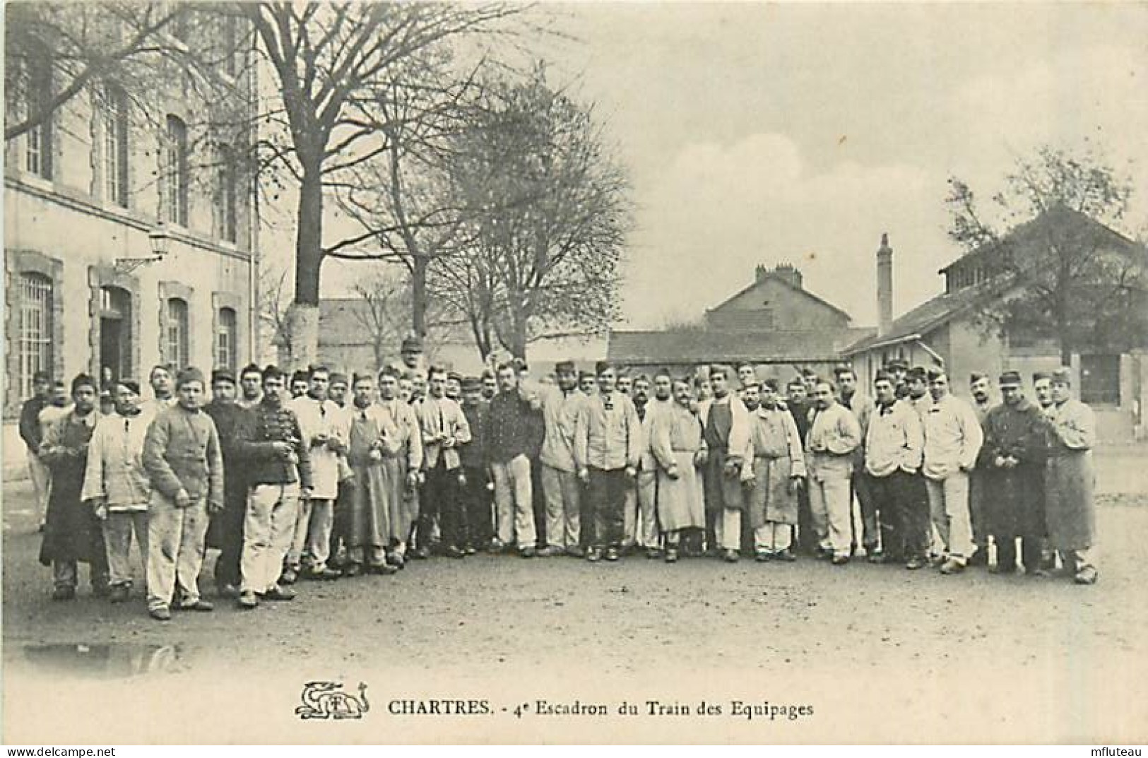 28* CHARTRES  4e Escadron Train    MA92,0006 - Chartres
