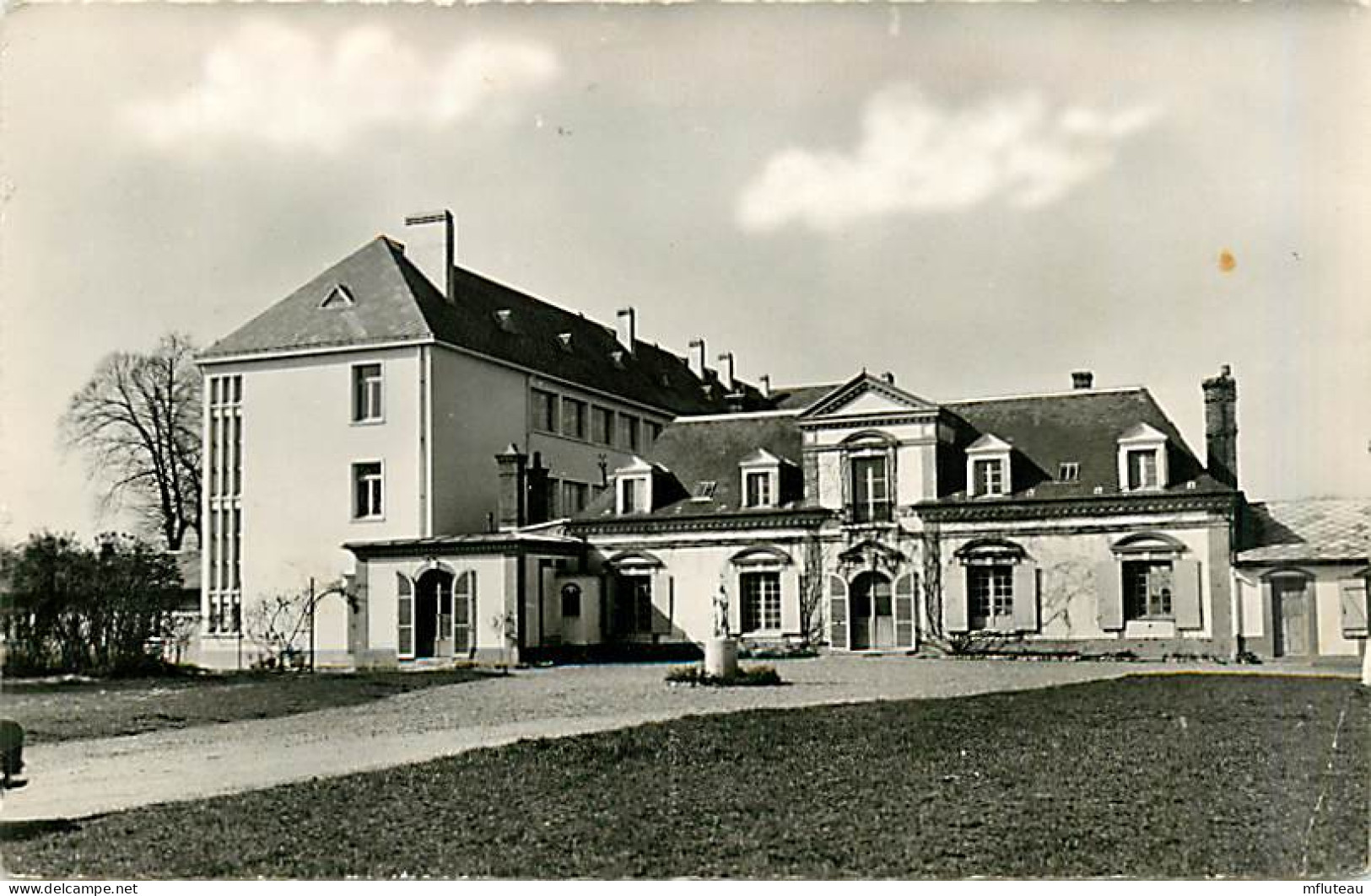 27* EVREUX NETREVILLE  Maison St Jean CPSM (petit Format)              MA91-1261 - Evreux