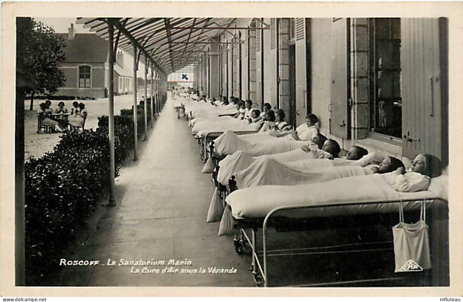 29* ROSCOFF  Sanatorium     (CPSM Petit Format)   MA92,0475 - Roscoff