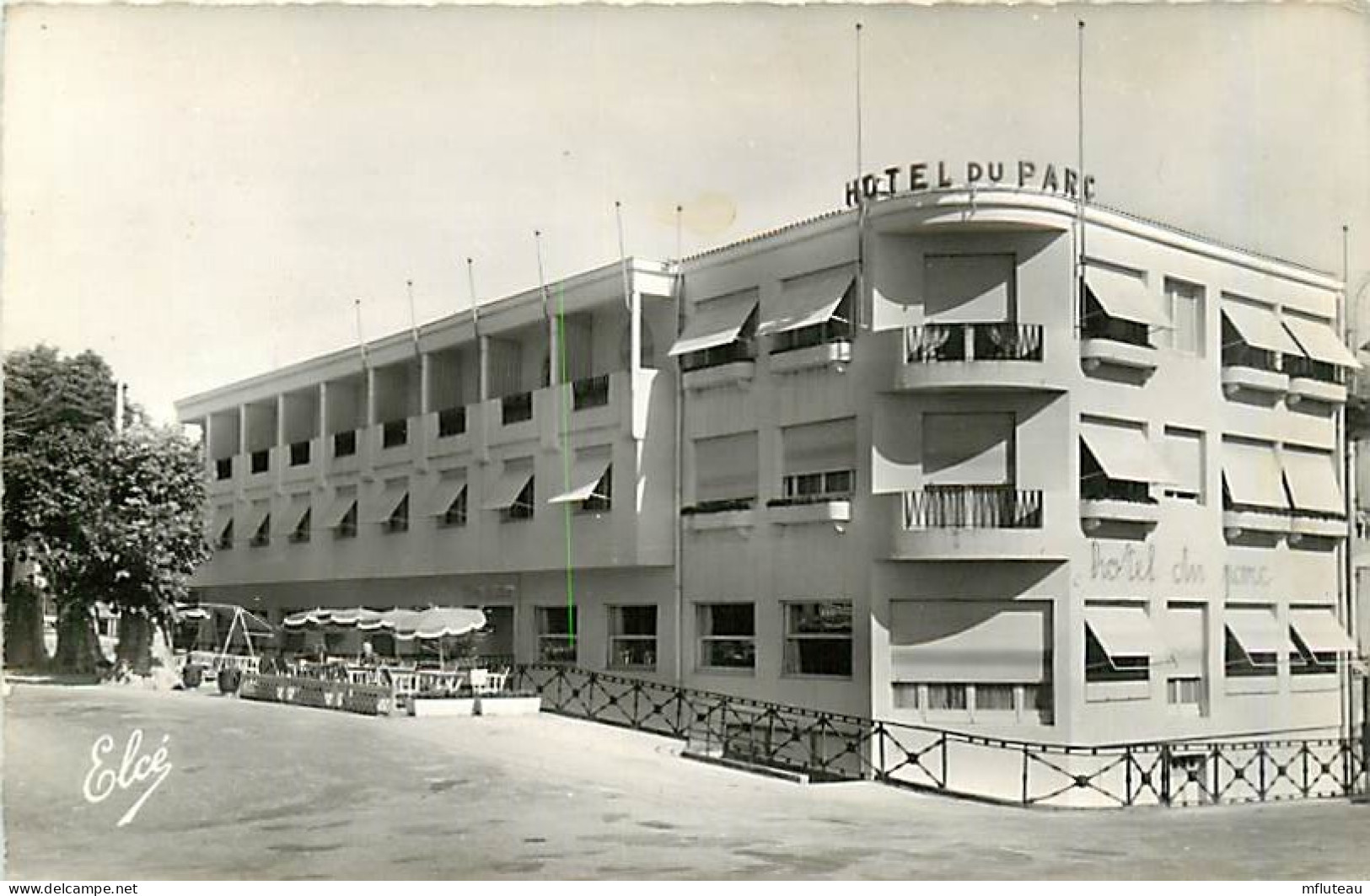 40* DAX  Hotel Du Parc  (CPSM Petit Format)     MA92,1396 - Dax