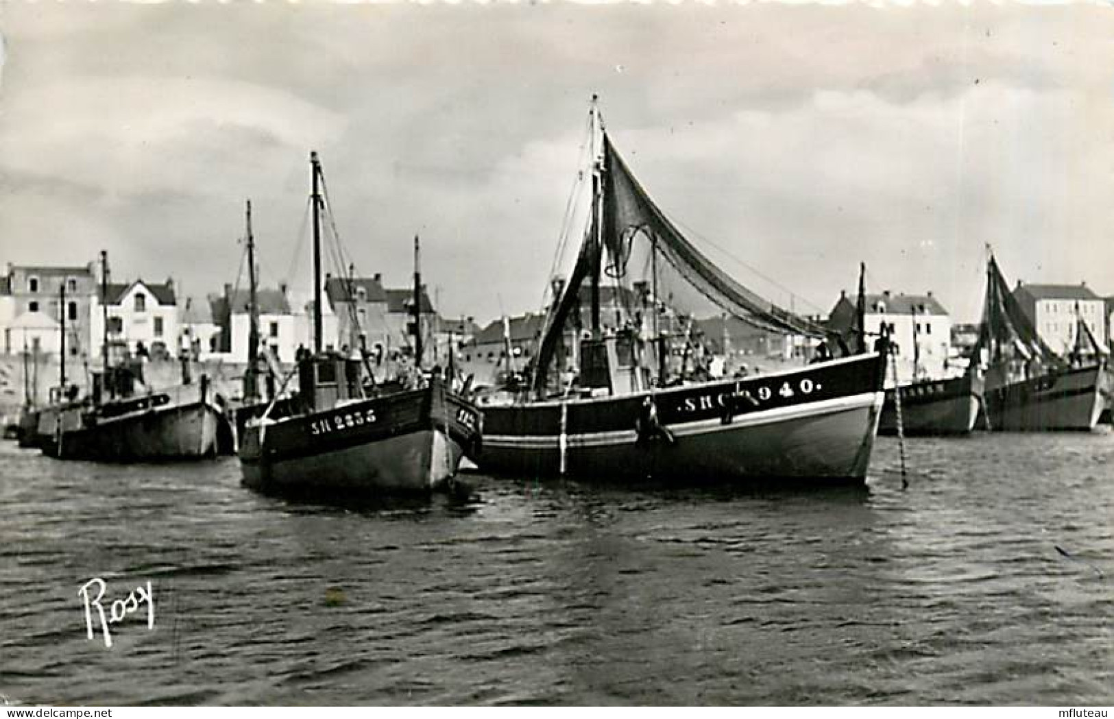 44* LA TURBALLE  Bateaux De Peche         CPSM (petit Format)        MA93,0512 - La Turballe