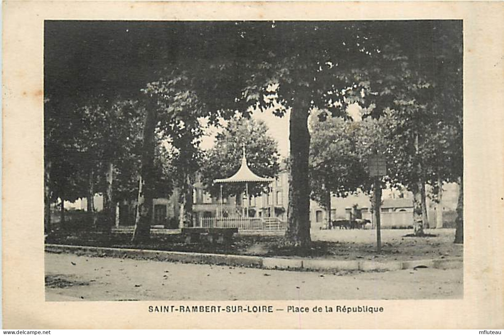 42* ST RAMBERT SUR LOIRE  Place De La Republique            MA93,0226 - Saint Just Saint Rambert