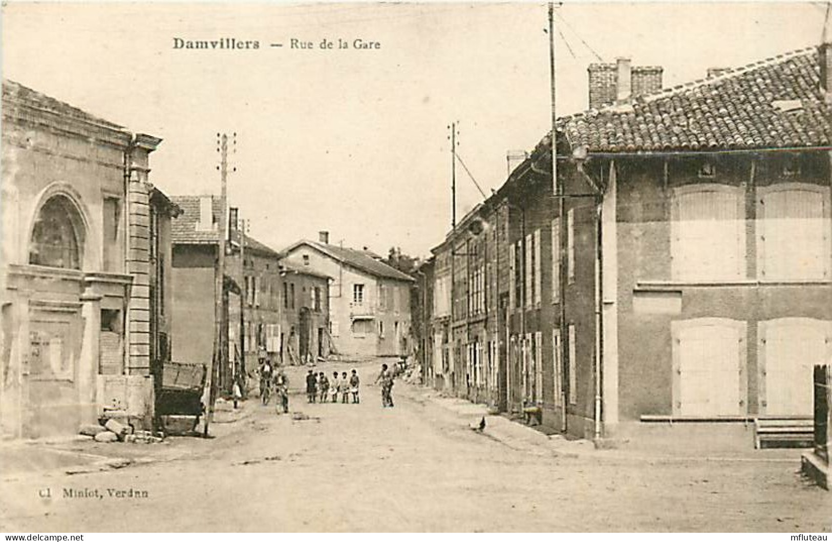 55* DAMVILLERS  Rue De La Gare                  MA93,1146 - Autres & Non Classés