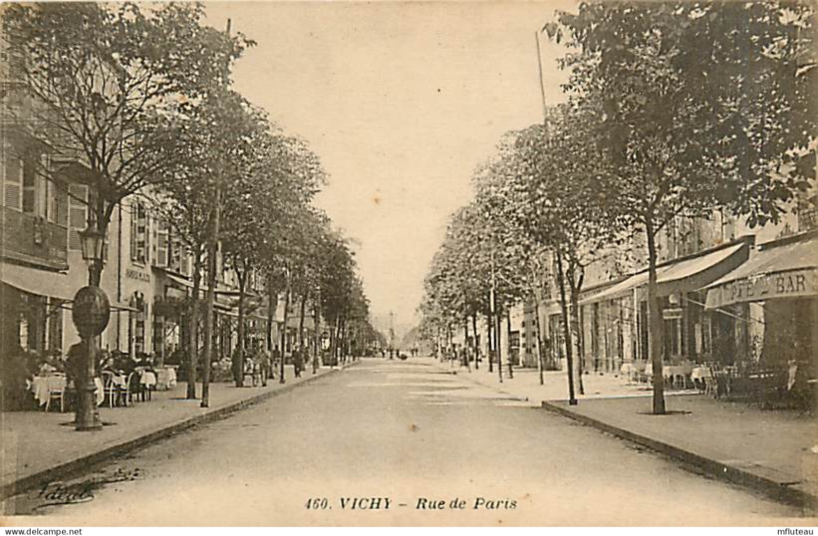 03* VICHY  Rue De Paris                 MA94,0256 - Vichy