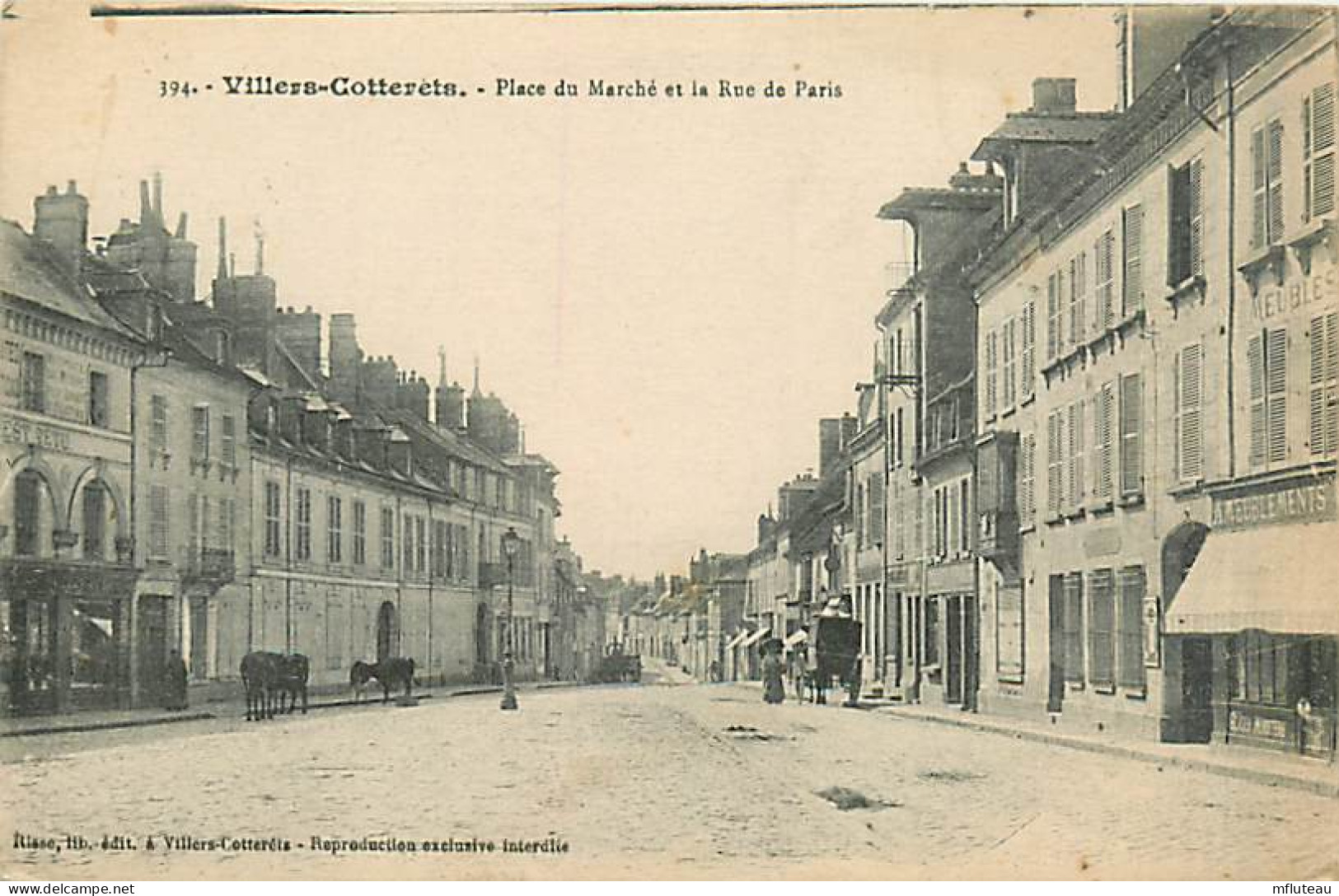 02* VILLERS COTTERETS  Place Du Marche                 MA94,0068 - Villers Cotterets