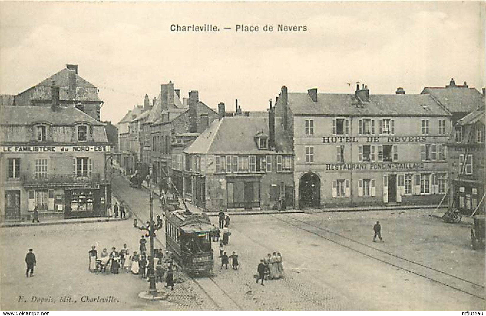 08* CHARLEVILLE  Place De Nevers                  MA94,0809 - Charleville