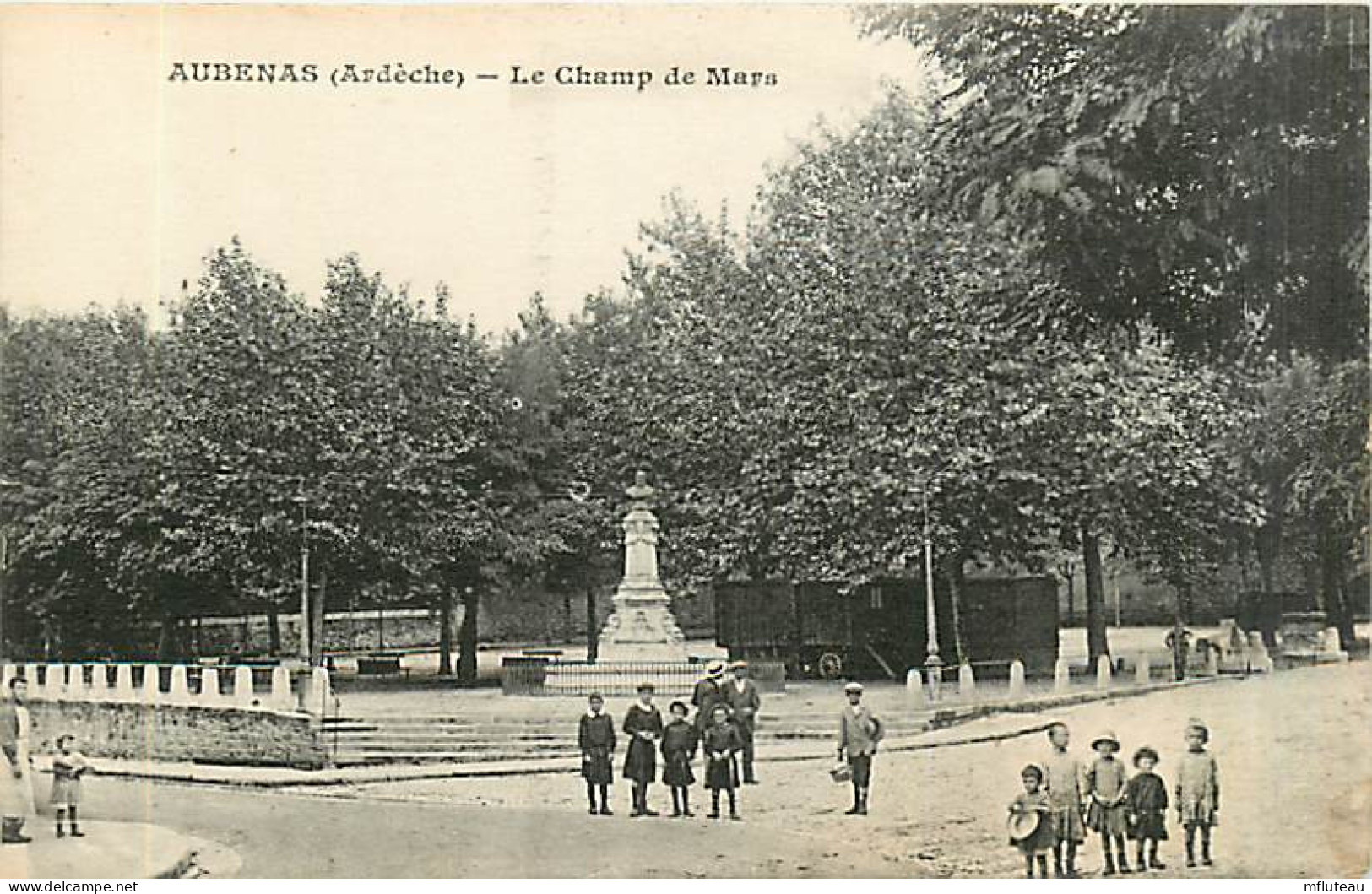 07* AUBENAS  Champ De Mars                MA94,0770 - Aubenas