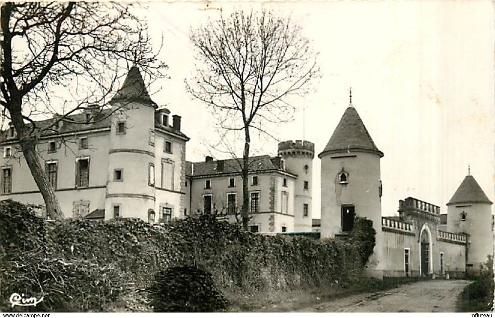 63* ARLANC  Chateau  (CPSM Petit Format)                  MA95,0280 - Autres & Non Classés