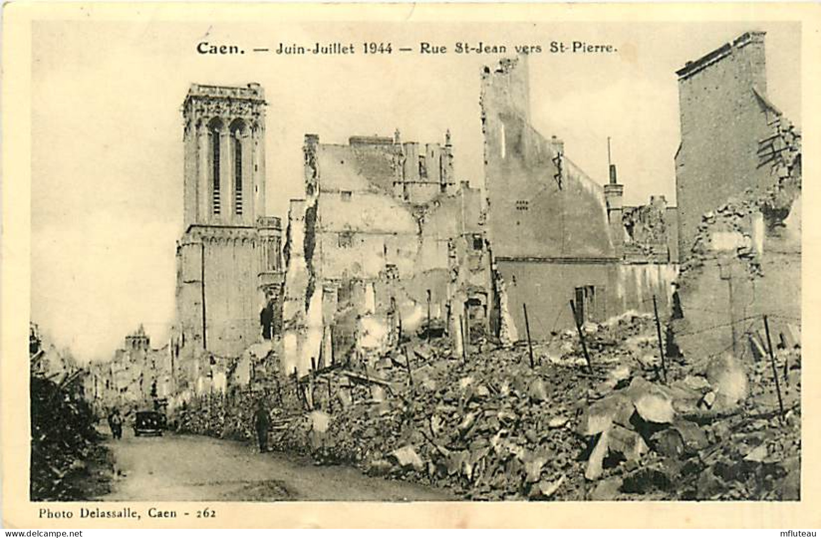 14* CAEN  Rue St Jean   Bombardee WW2               MA94,1215 - Caen