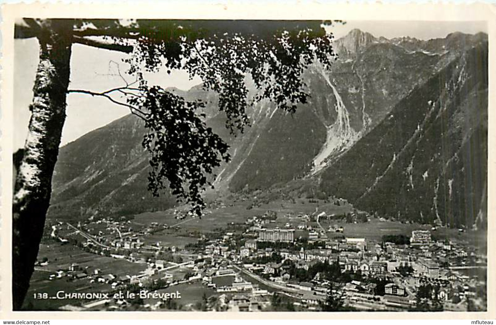 74* CHAMONIX  CPSM (petit Format)         MA96,0099 - Chamonix-Mont-Blanc