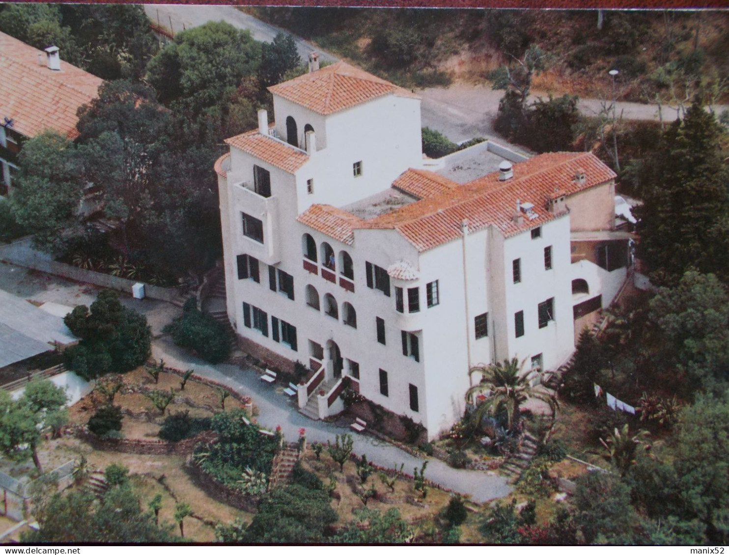 06 - THEOULE Sur MER - M.F.V. Lou Castelet - Le Bâtiment Principal. (Vue Aérienne) - Autres & Non Classés