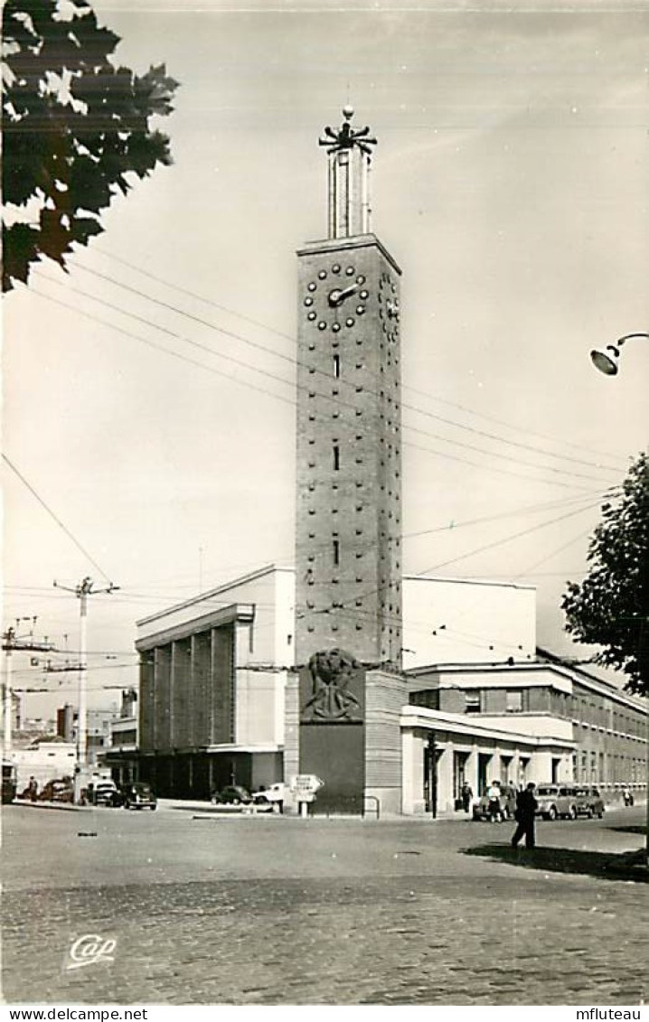 76* LE HAVRE La Gare  CPSM (petit Format)      MA96,0376 - Zonder Classificatie