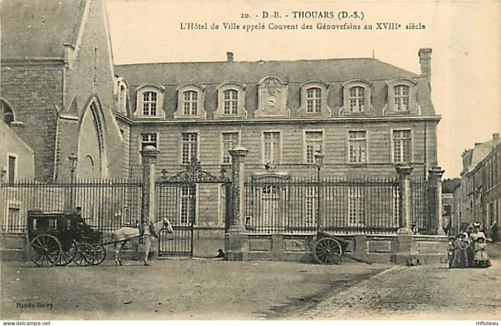 79* THOUARS  Hotel De Ville       MA96,1194 - Thouars