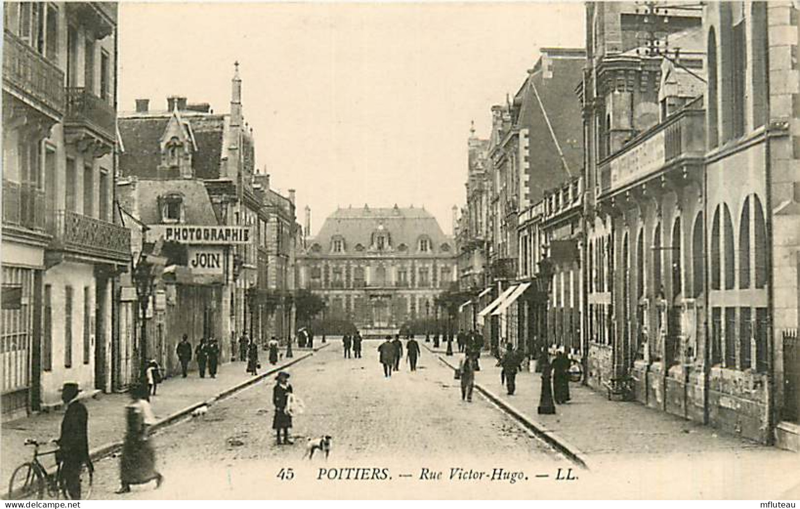 86* POITIERS  Rue Victor Hugo     MA97,0836 - Poitiers