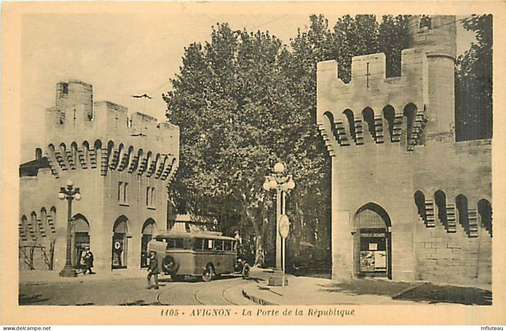 84* AVIGNON  Porte De La Republique                    MA97,0611 - Avignon