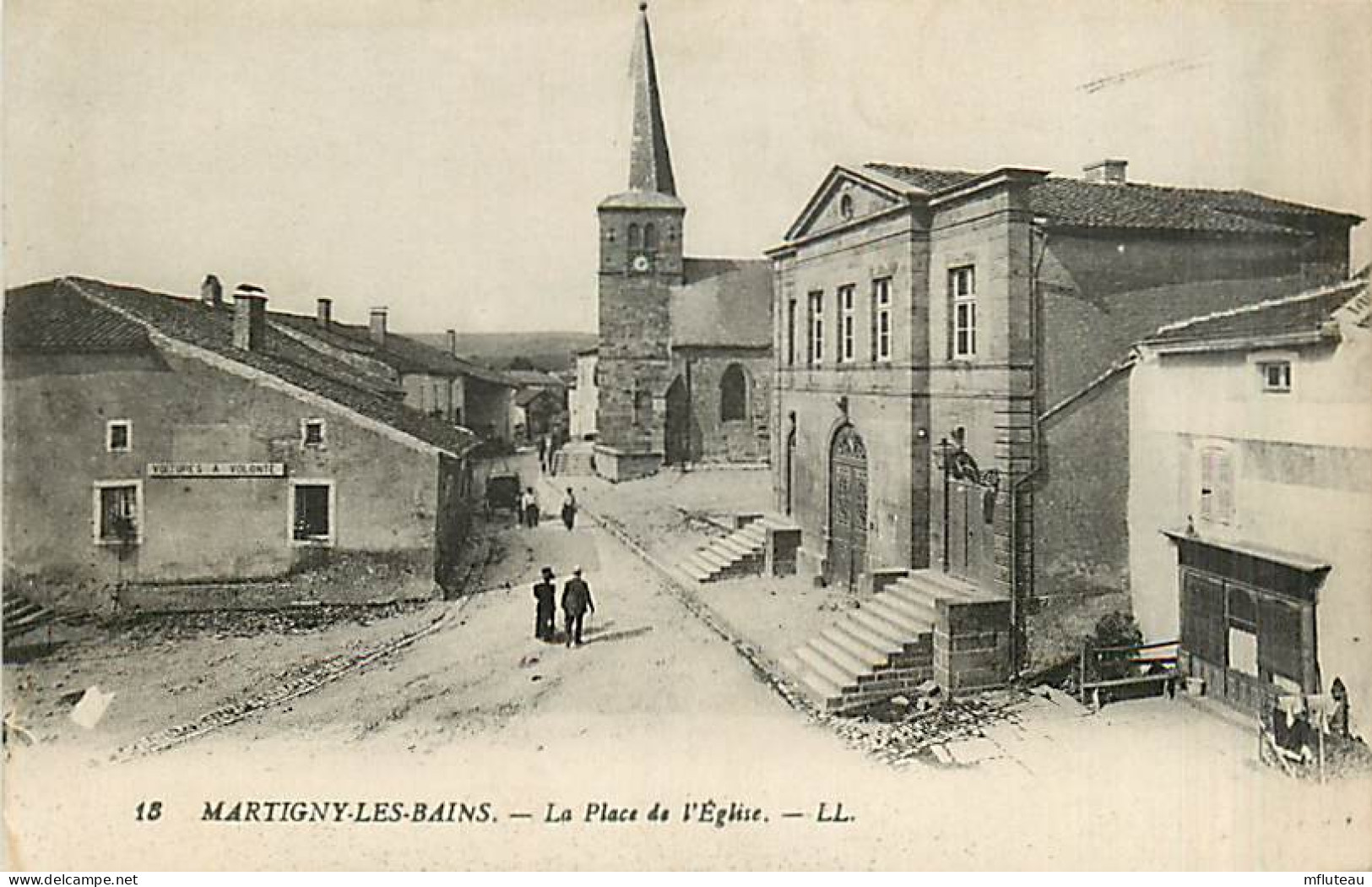 88* MARTIGNY LES BAINS  Place Eglise         MA97,1092 - Autres & Non Classés