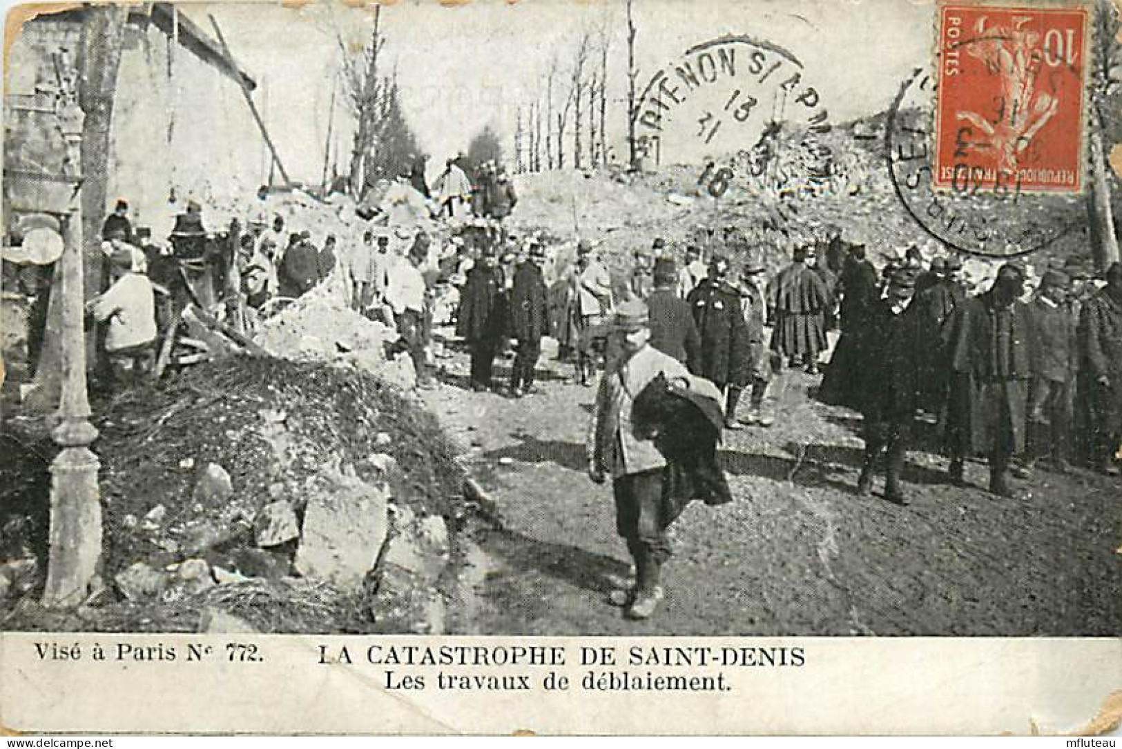 93* ST DENIS  Catastrophe  - Deblaiement           MA98,0538 - Saint Denis