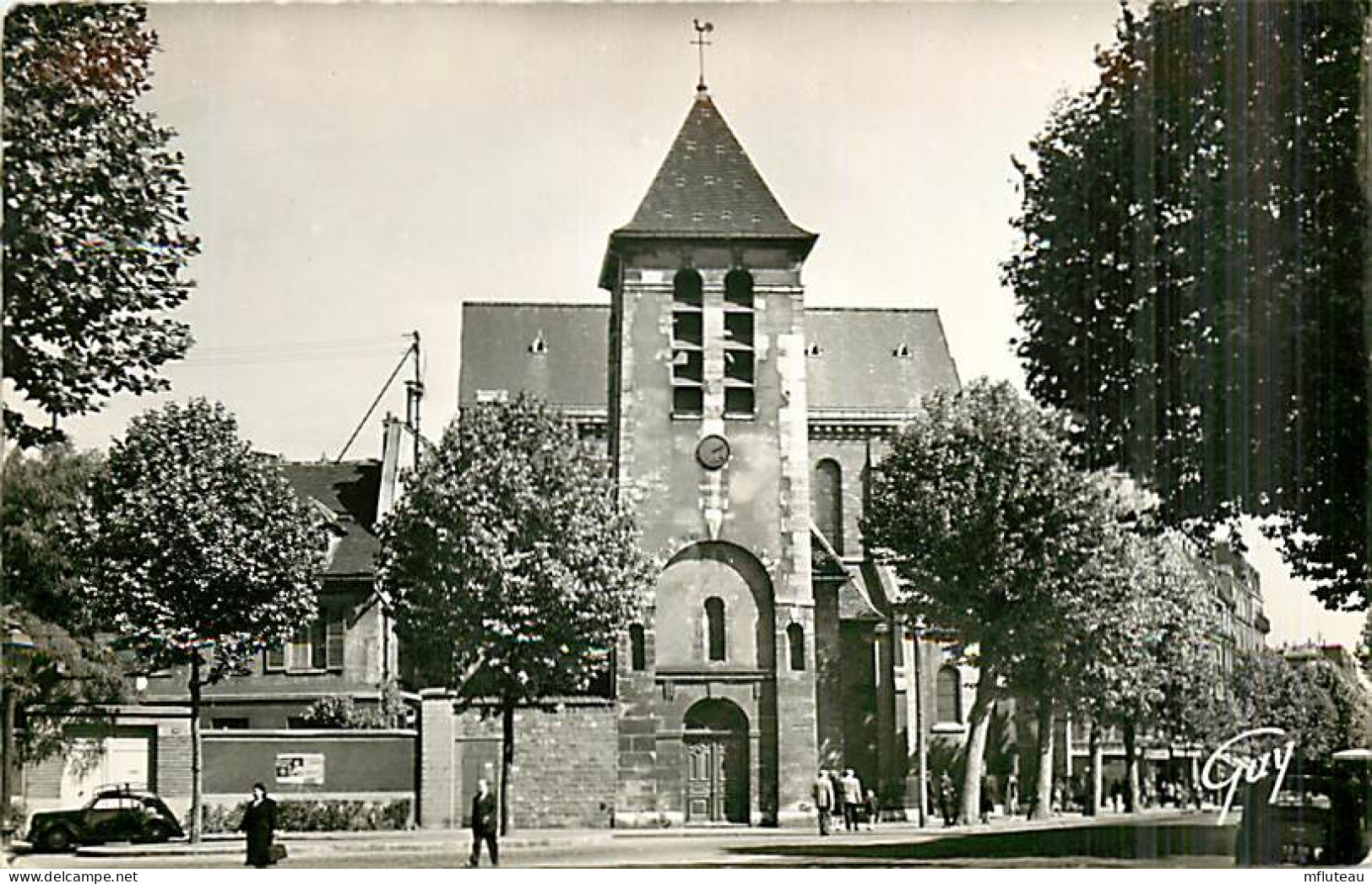 92* CLICHY  Eglise St Vincent De Paul CPSM(petit Format)           MA98,0293 - Clichy