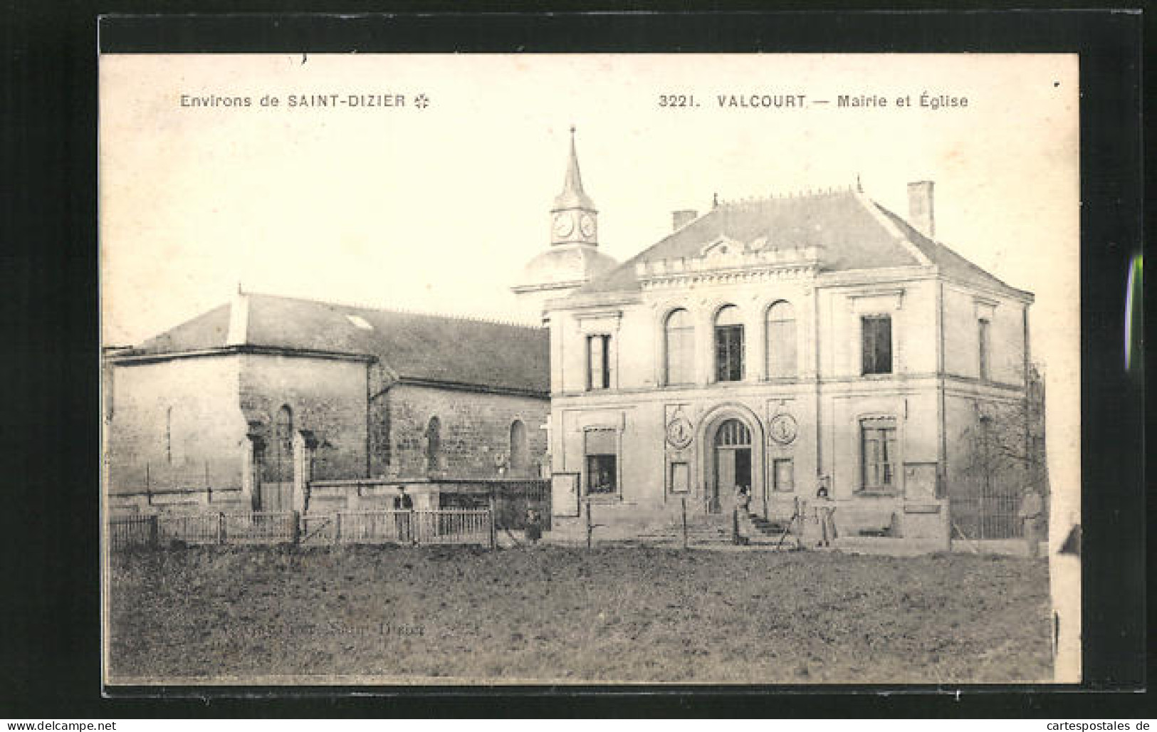 CPA Valcourt, Mairie Et Eglise  - Other & Unclassified