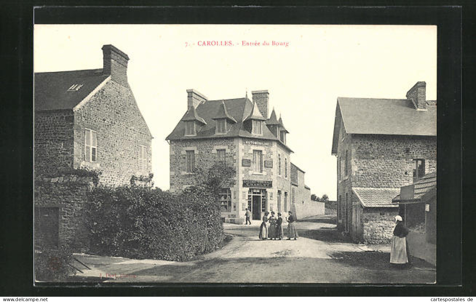 CPA Carolles, Entrée Du Bourg  - Autres & Non Classés