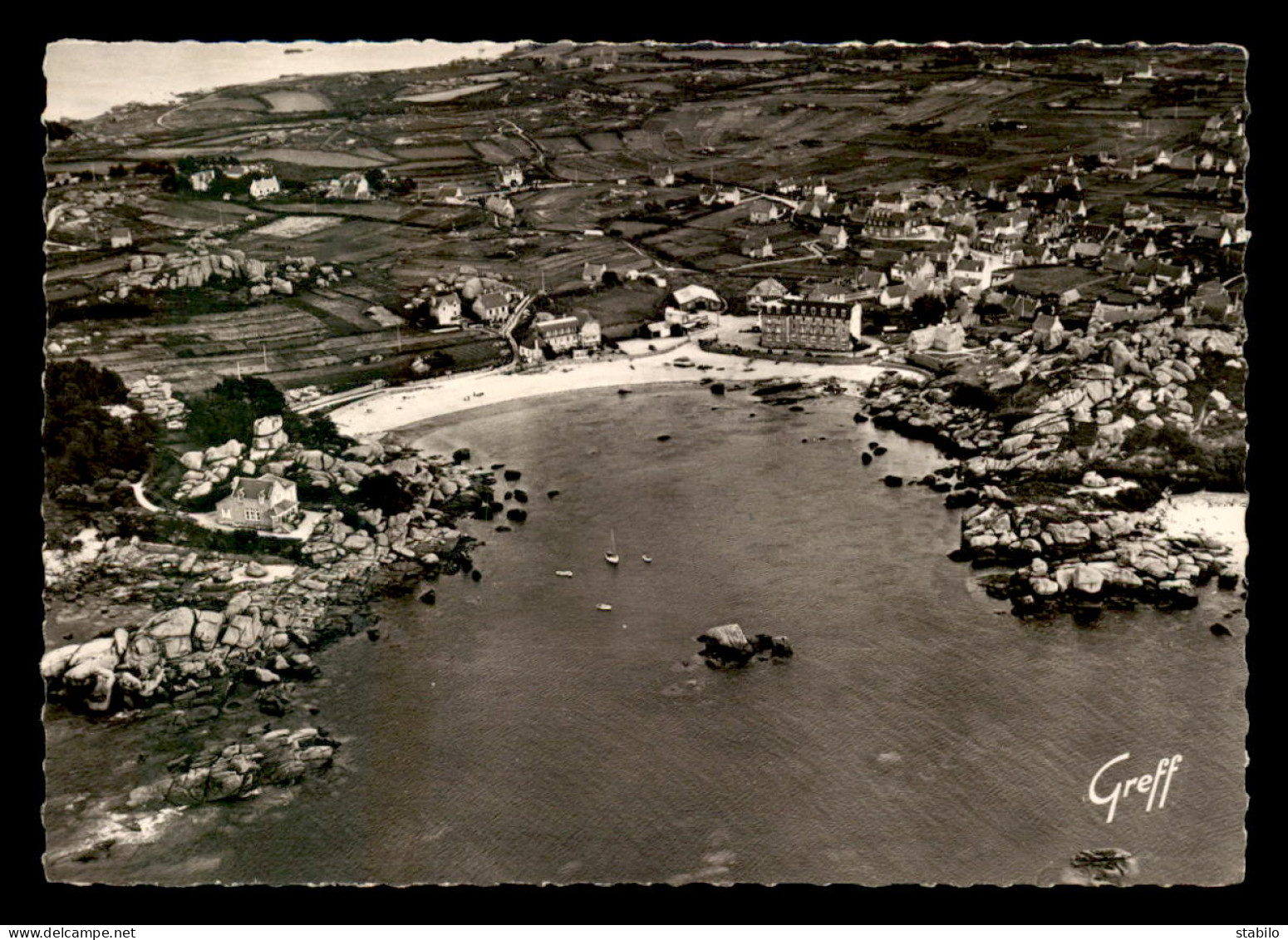 22 - PLOUMANAC'H - VUE AERIENNE - PLAGE DE ST-GUIREC - Ploumanac'h