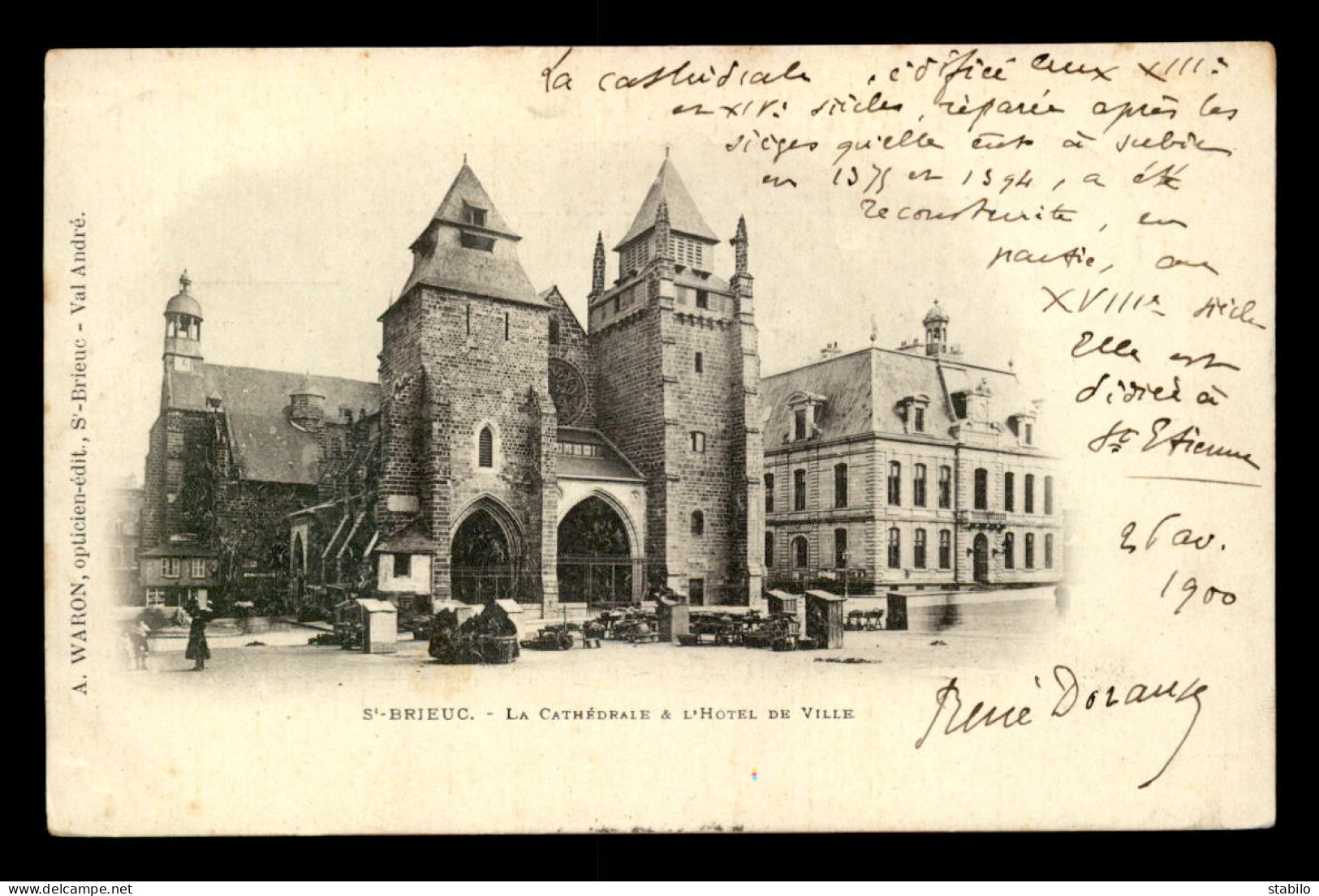 22 - ST-BRIEUC - LA CATHEDRALE ET L'HOTEL DE VILLE - Saint-Brieuc