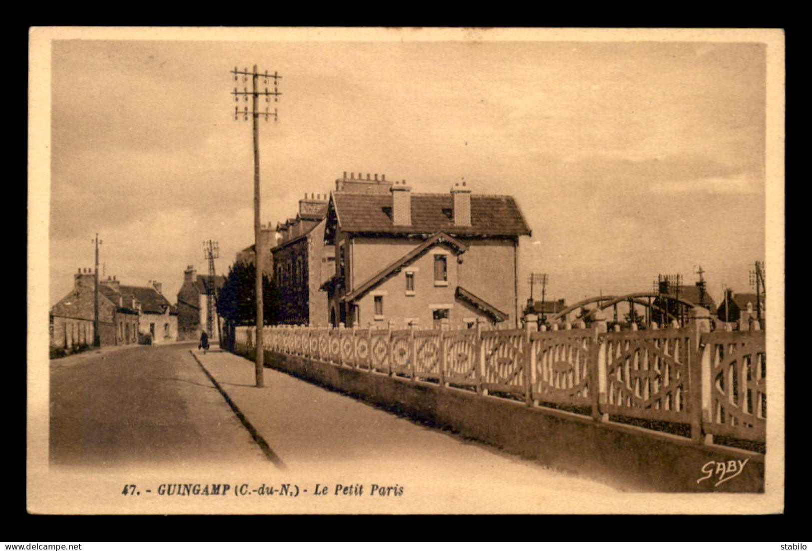 22 - GUINGAMP - LE PETIT PARIS - Guingamp