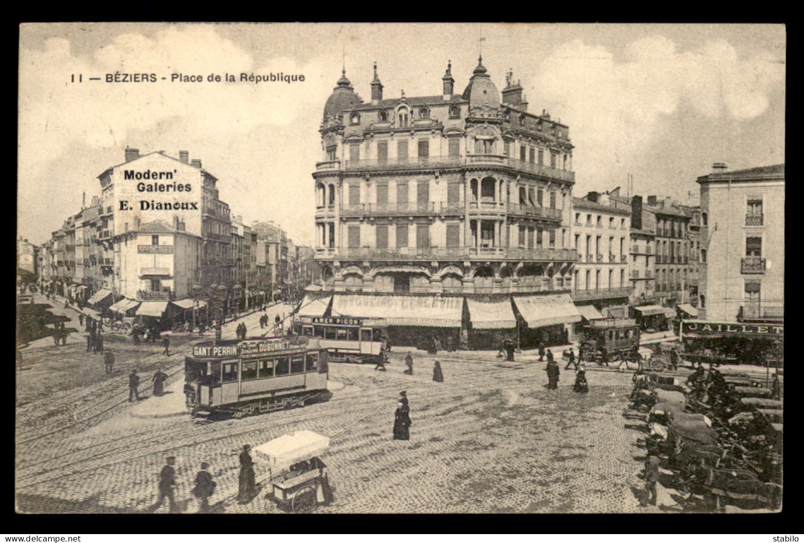 34 - BEZIERS - PLACE DE LA REPUBLIQUE - MODERN' GALERIES E. DIANOUX - MARCHAND DE GLACES GUION - Beziers