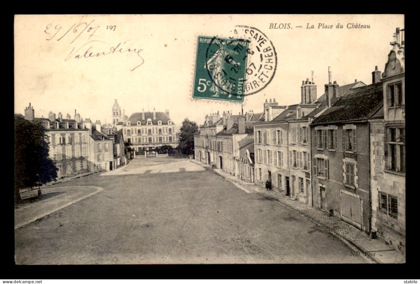 41 - BLOIS - LA PLACE DU CHATEAU - Blois