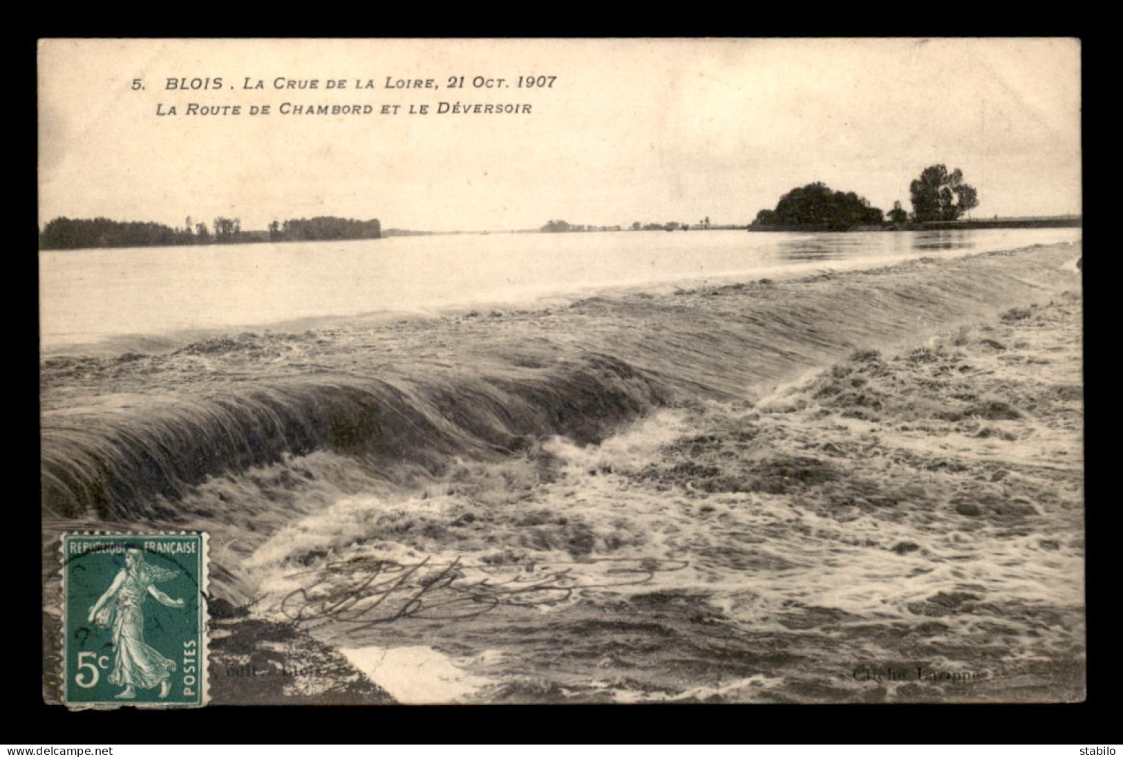 41 - BLOIS - INONDATIONS DE 1907 - LA ROUTE DE CHAMBORD ET LE DEVERSOIR - Blois