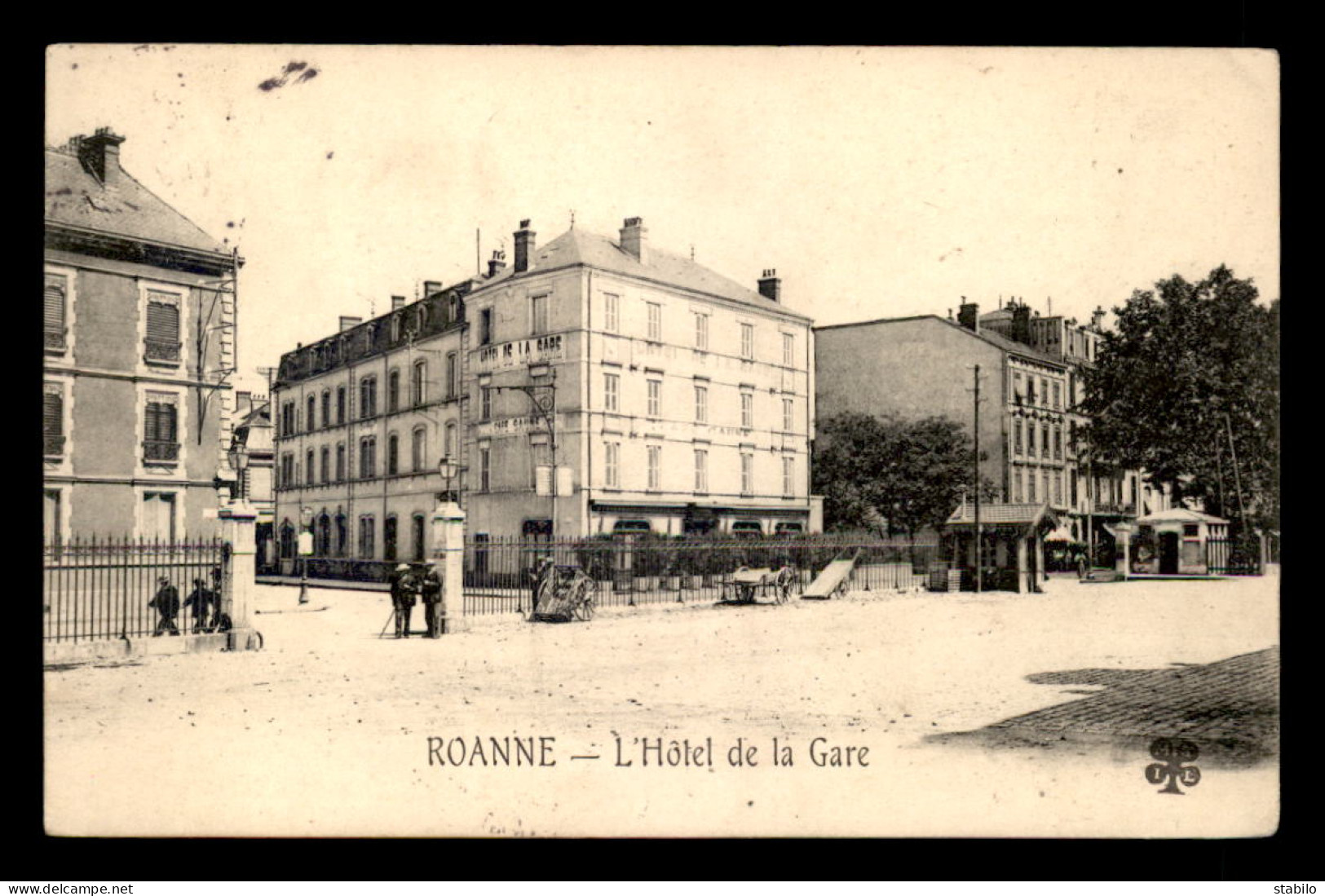 42 - ROANNE - L'HOTEL DE LA GARE - Roanne