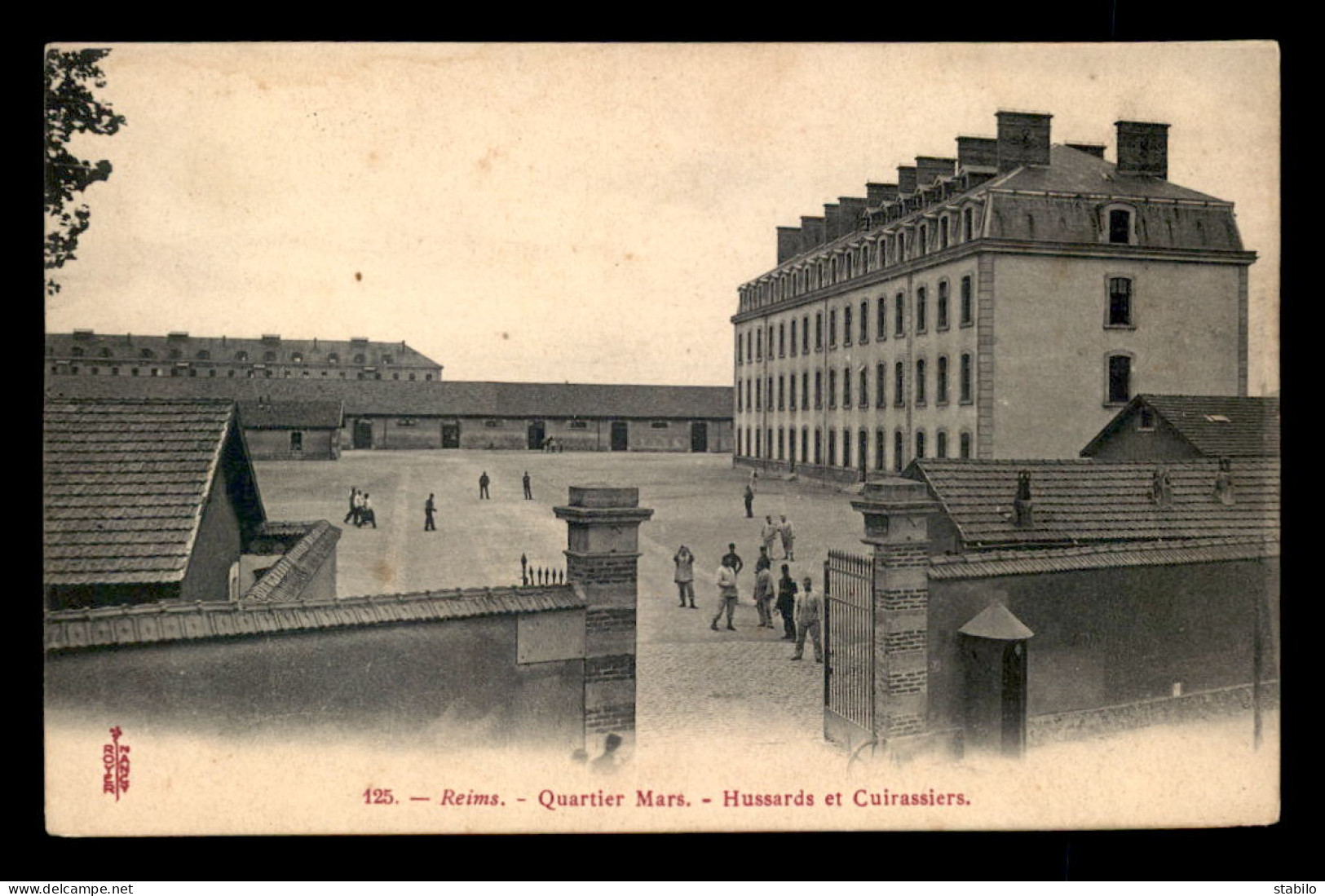 51 - REIMS - QUARTIER MARS - HUSSARDS ET CUIRASSIERS - Reims