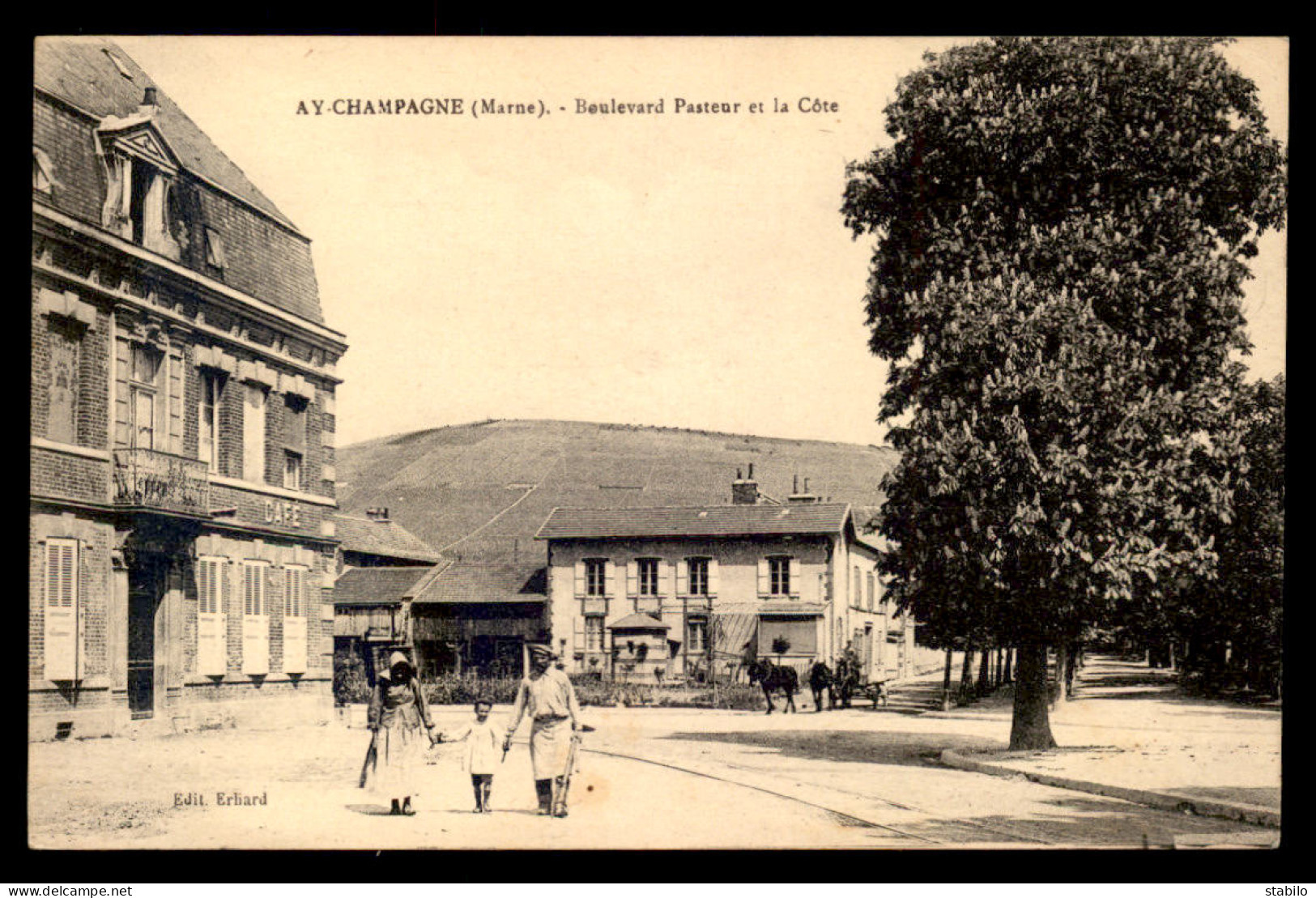 51 - AY - BOULEVARD PASTEUR ET LA COTE - Ay En Champagne