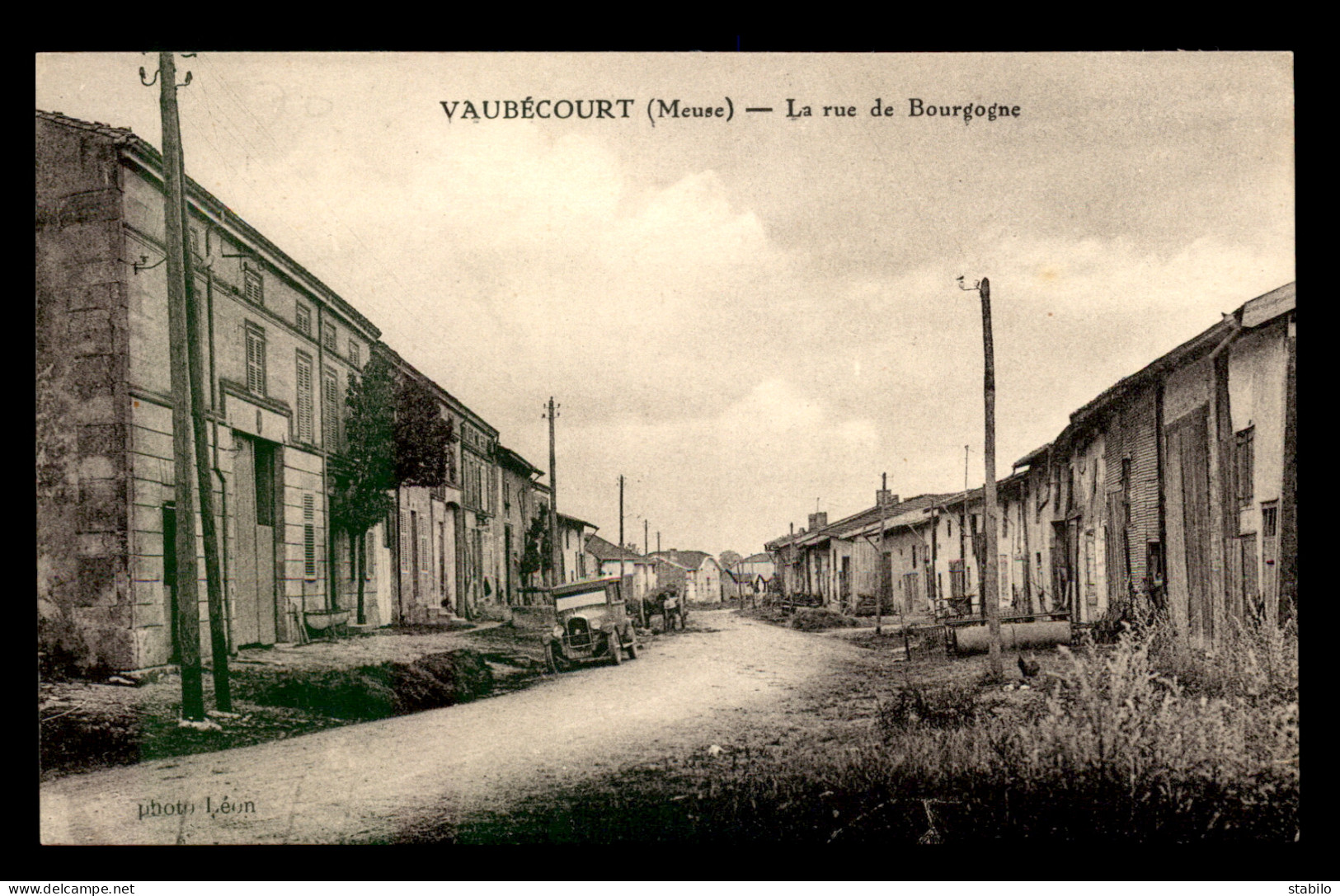 55 - VAUBECOURT - RUE DE BOURGOGNE - EDITEUR LEON - Andere & Zonder Classificatie