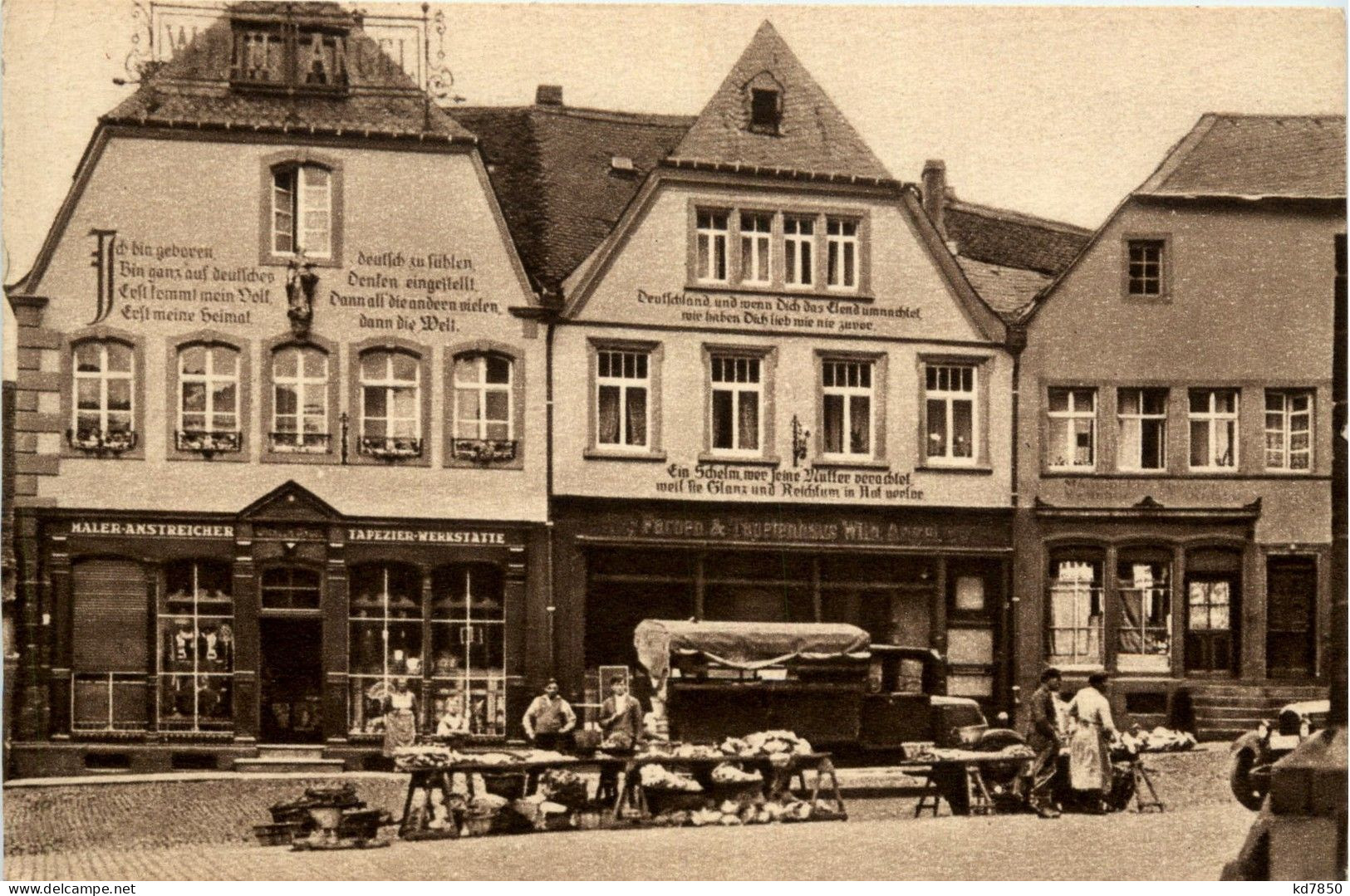 Häuser Am Domplatz Von St. Wendel - Kreis Sankt Wendel