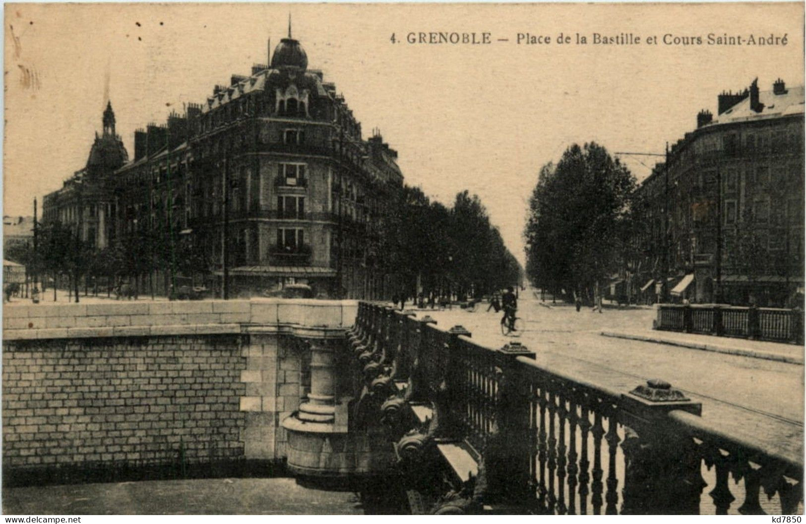 Grenoble - Place De La Bastille - Grenoble