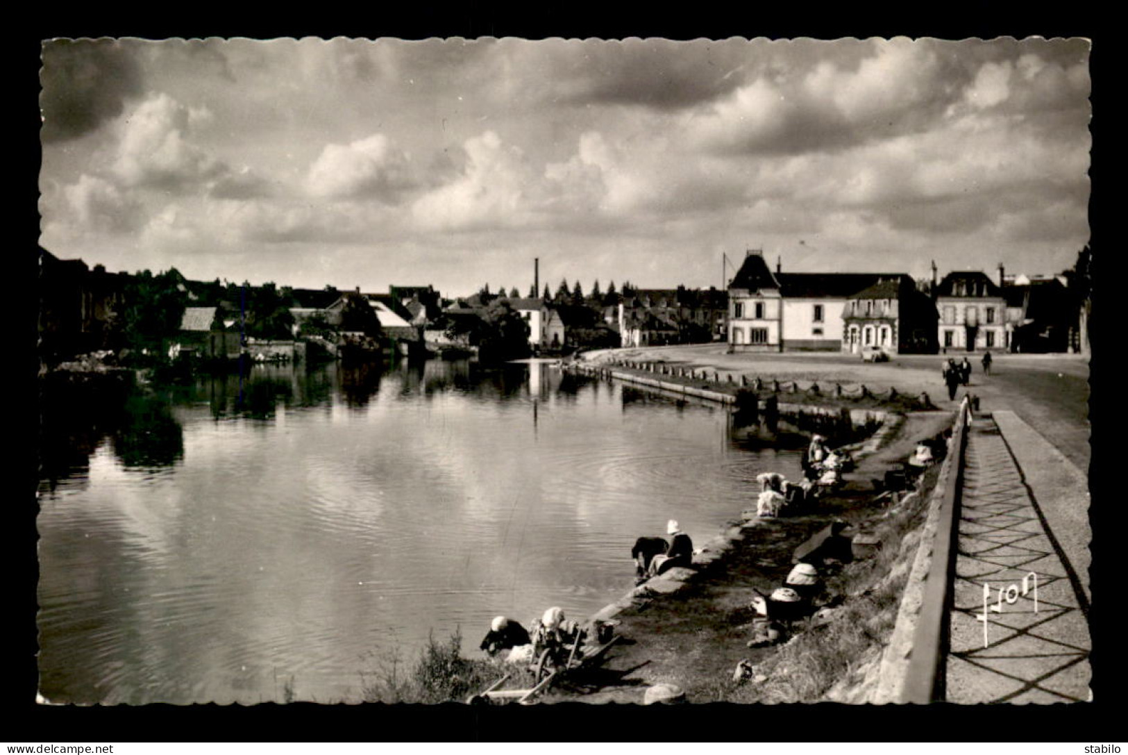 56 - PONTIVY - LE BLAVET ET LES LAVANDIERES - LAVEUSES - LESSIVE - Pontivy