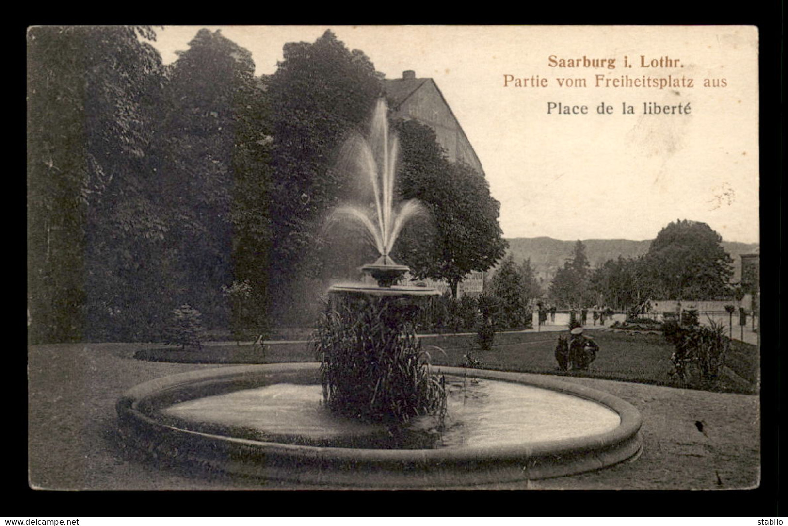 57 - SARREBOURG - SAARBURG - PLACE DE LA LIBERTE - Sarrebourg