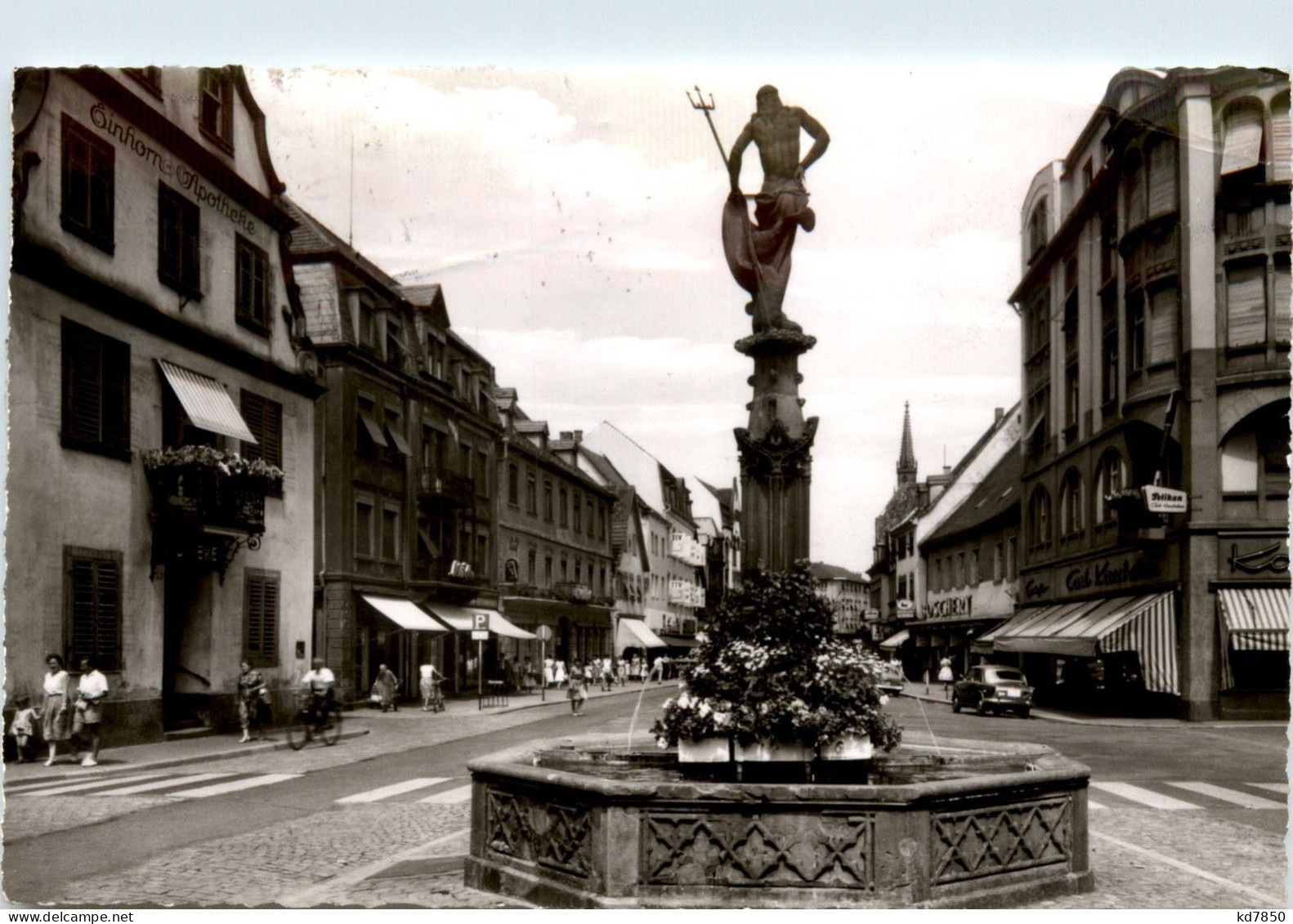 Offenburg - Neptunbrunnen - Offenburg