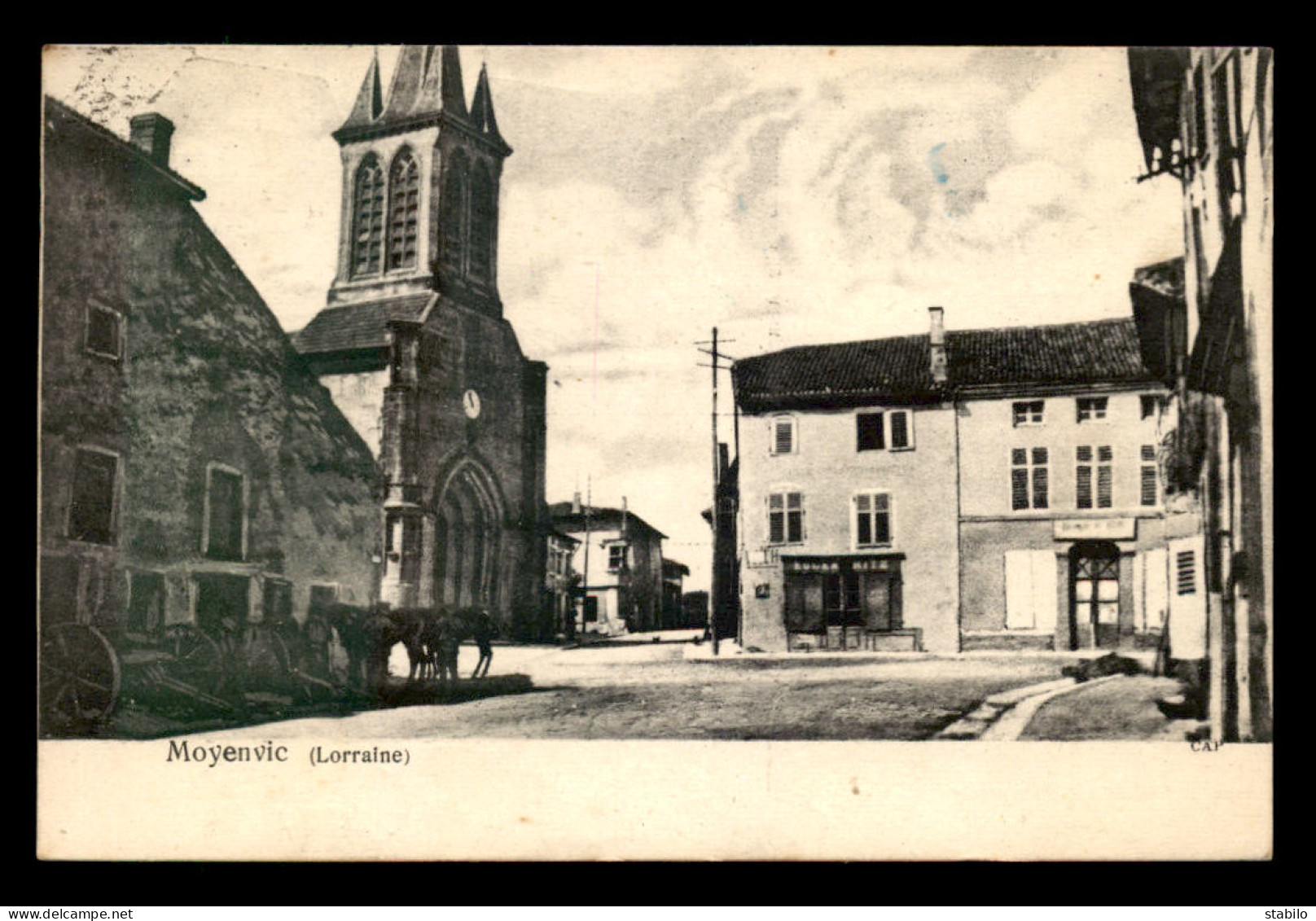 57 - MOYENVIC - LA PLACE - MAGASIN ROGER RITZ - Altri & Non Classificati