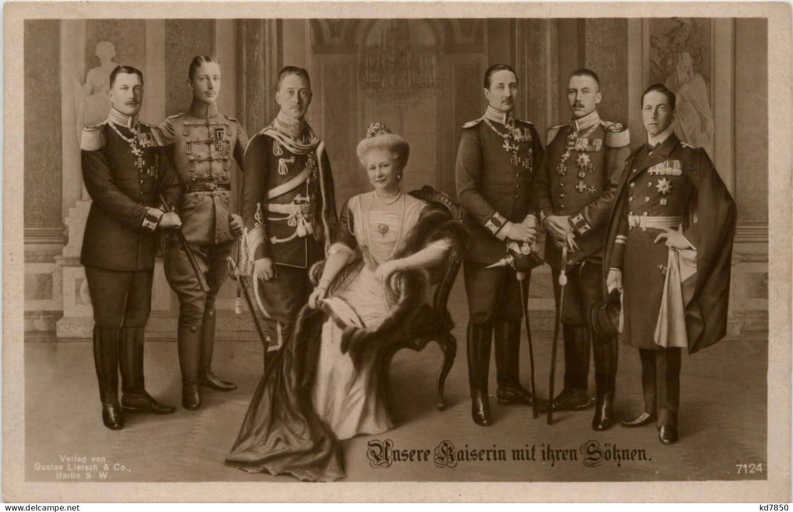 Unsere Kaiserin Mit Ihren Söhnen - Royal Families