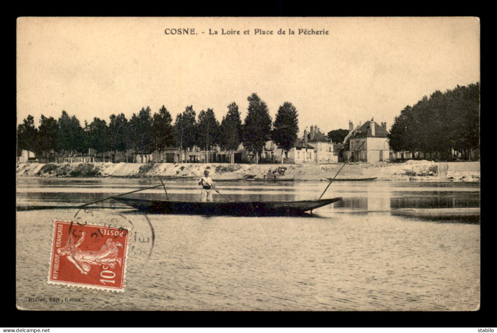 58 - COSNE-SUR-LOIRE - LA LOIRE ET PLACE DE LA PECHERIE - Cosne Cours Sur Loire