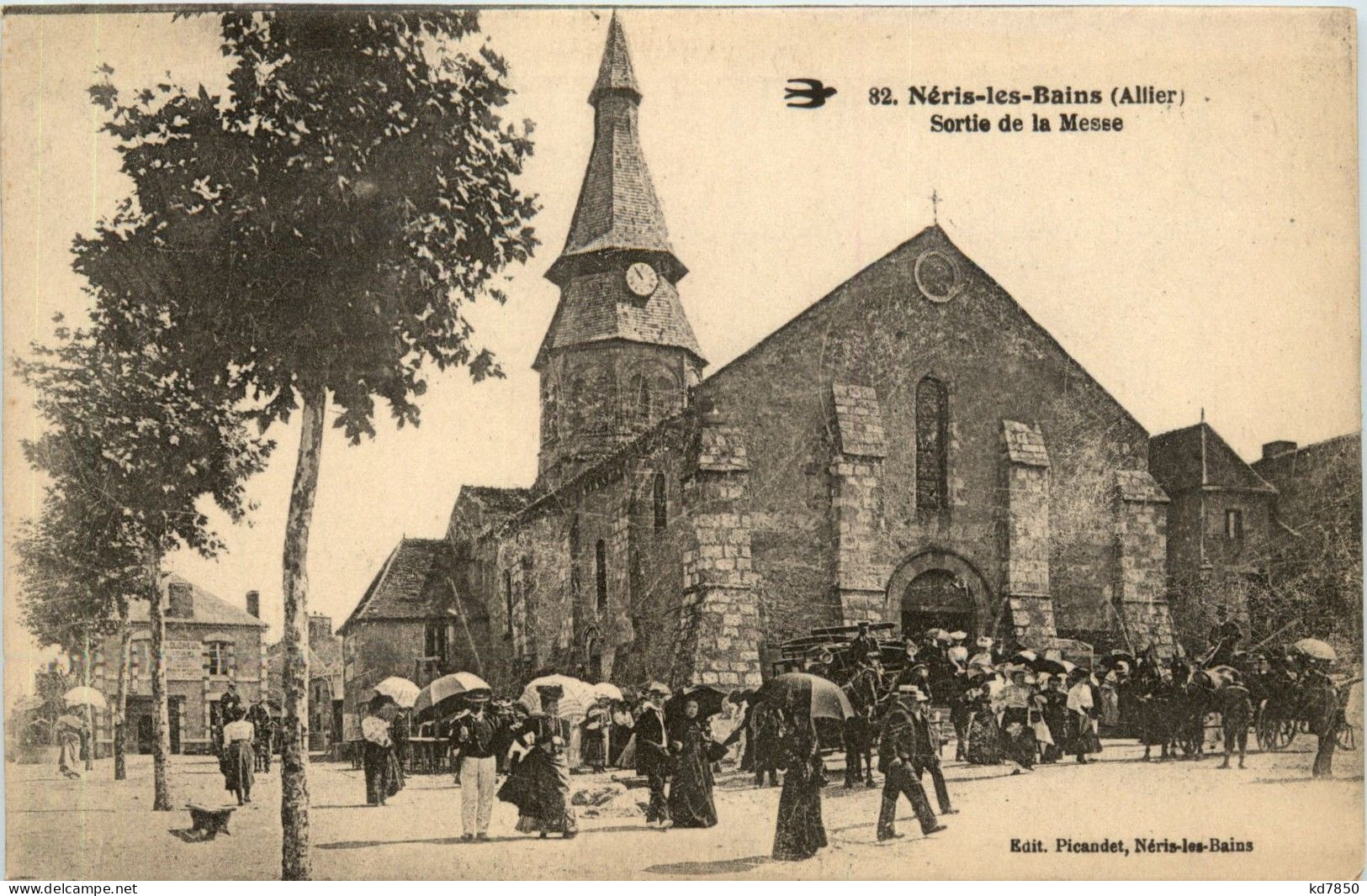 Neris Les Bains - Sortie De La Messe - Neris Les Bains