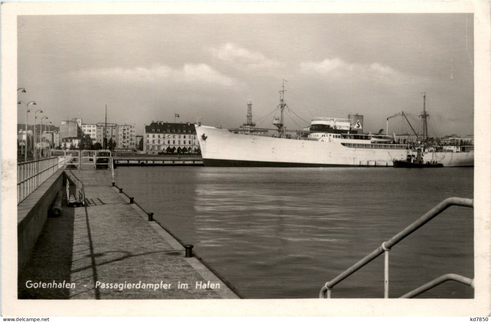 Gotenhafen - Passagierdampfer Im Hafen - Polen