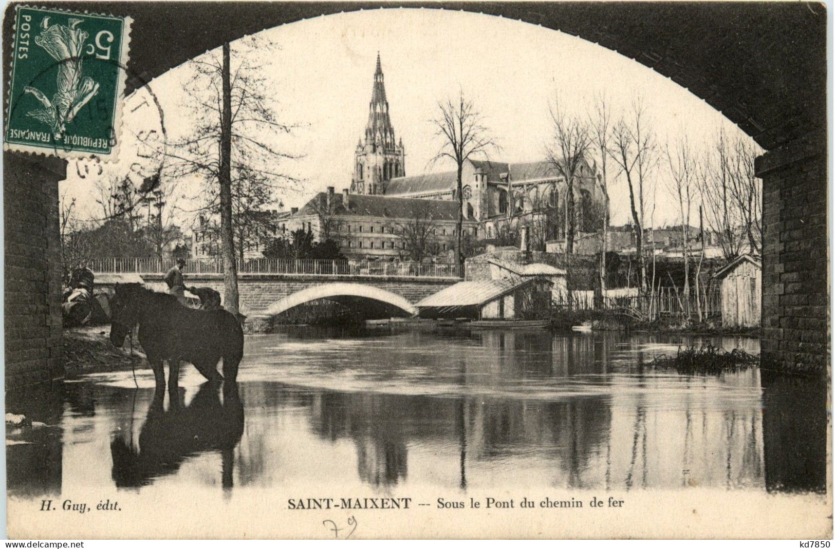 Saint Maixent - Sous Le Pont Du Chemin De Fer - Saint Maixent L'Ecole