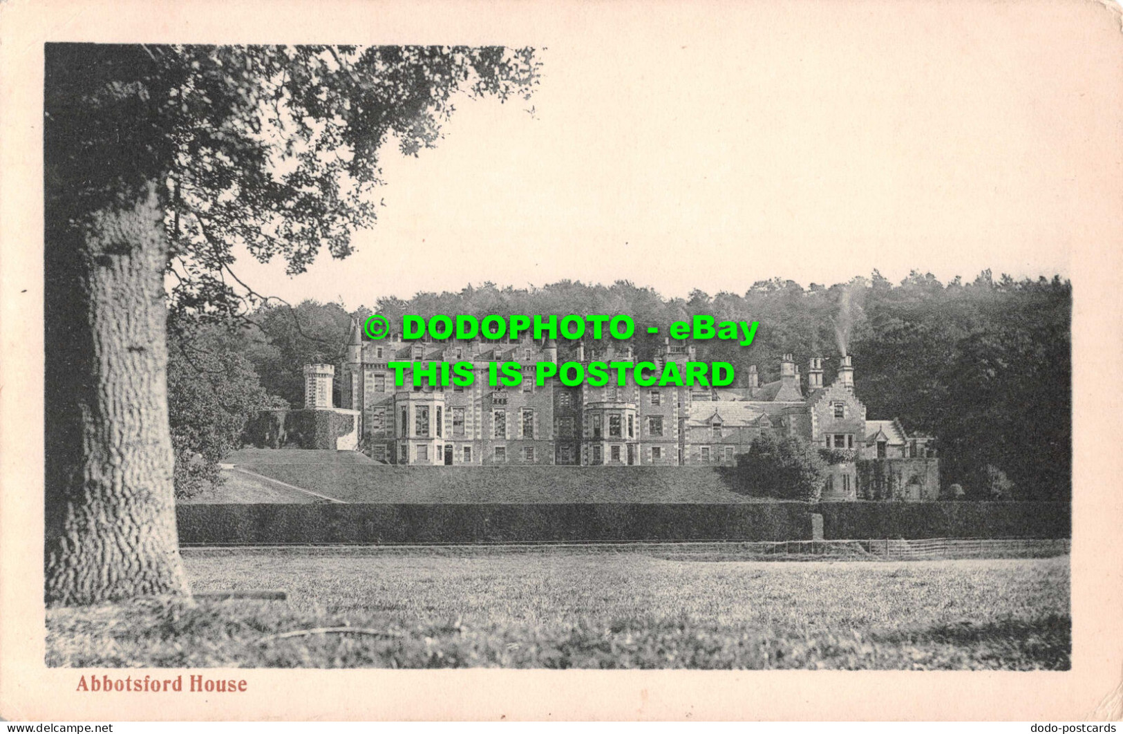 R543028 Abbotsford House. G. W. W. Postcard - World