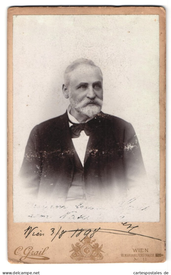 Fotografie C. Grail, Wien, Mariahilferstrasse 112, Portrait älterer Herr Im Anzug Mit Vollbart  - Anonyme Personen